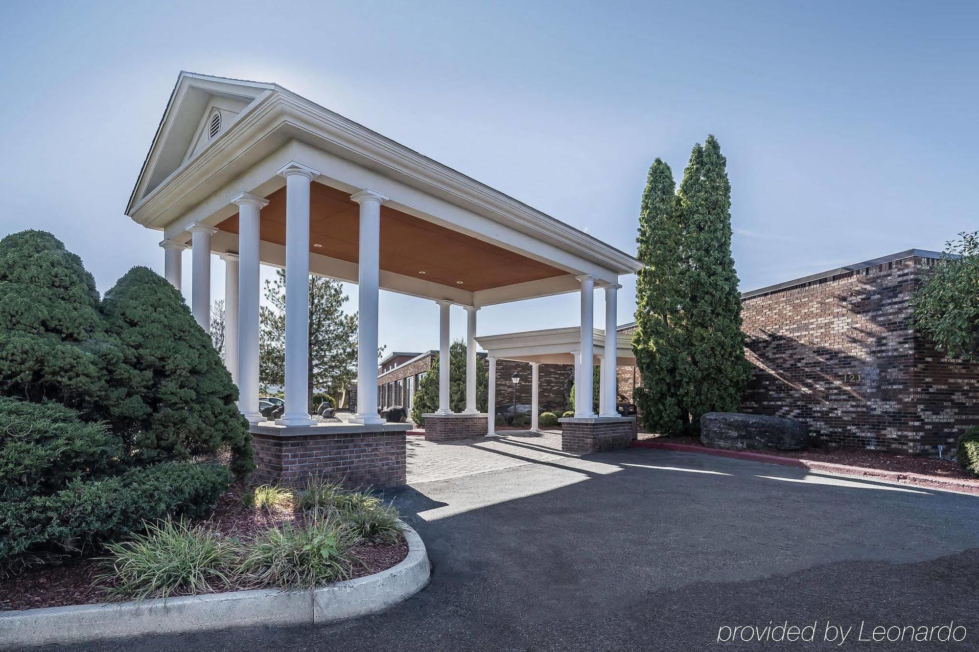 The Inn At Cobleskill ภายนอก รูปภาพ